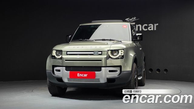 Land Rover Defender L663 90 D250 SE - фото 2