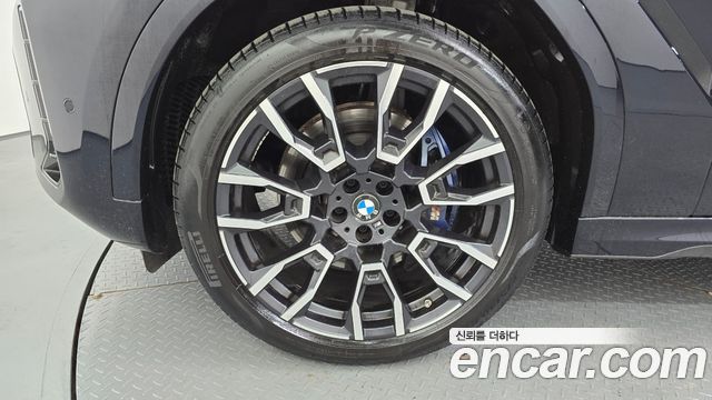 BMW X6 G06 xDrive40i M Sport - фото 4