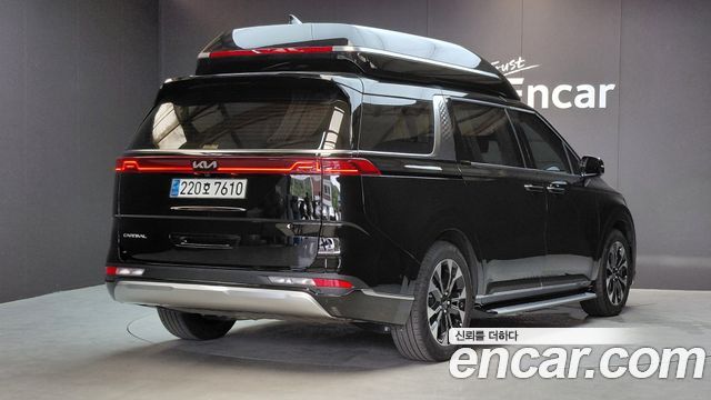 Kia Carnival 4-го поколения Gasoline 7-Seater Hi-Limousine Signature - фото 1