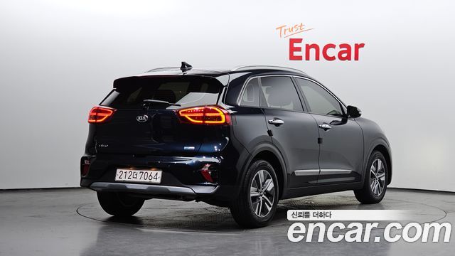Kia Niro New 1.6 HEV Noblesse - фото 1