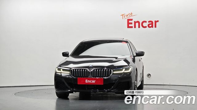 BMW 5 Series G30 530i M Sport Package - фото 2