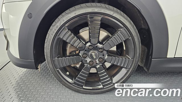 Mini Cooper Convertible S Resolute Edition 3rd Gen - фото 4