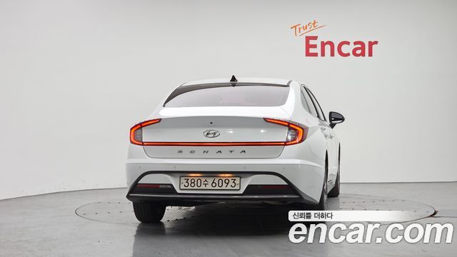 Hyundai Sonata DN8 2.0 Premium - фото 3