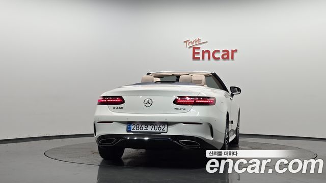 Mercedes-Benz E-Class W213 E450 4MATIC Cabriolet - фото 2