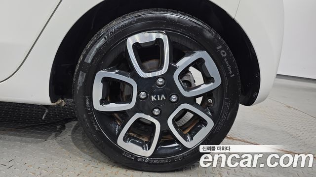 Kia Ray New Signature - фото 4