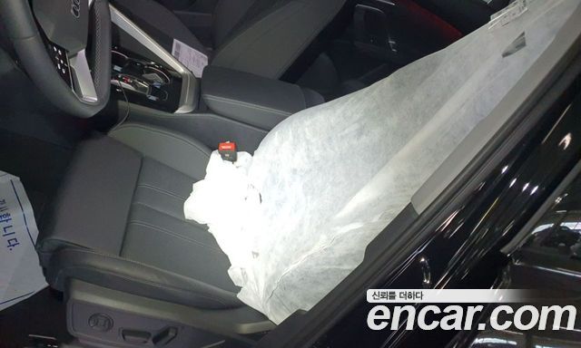 Audi Q5 45 TFSI Quattro S line - фото 1