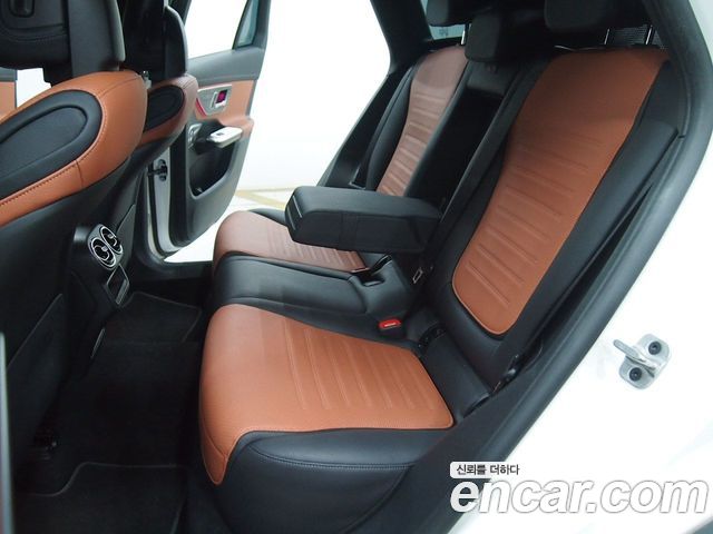 Mercedes-Benz GLC-Class X254 GLC300 4MATIC AMG Line - фото 1