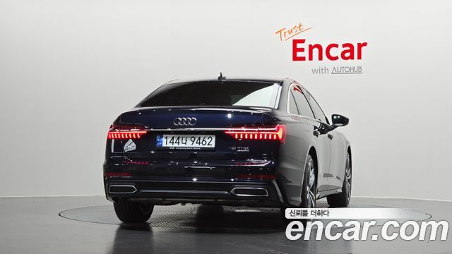 Audi A6 C8 45 TFSI Quattro Premium - фото 2