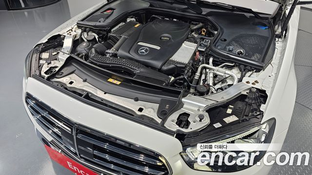 Mercedes-Benz E-Class W213 E250 Exclusive - фото 4