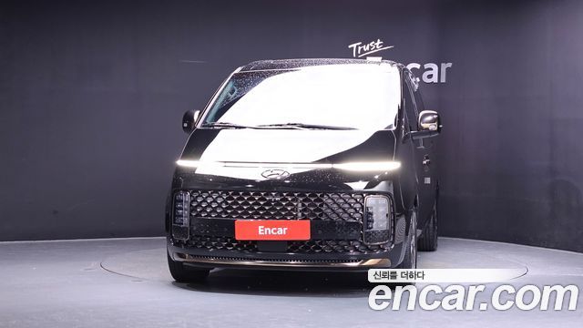 Hyundai Staria Lounge 7-Seater Inspiration - фото 2