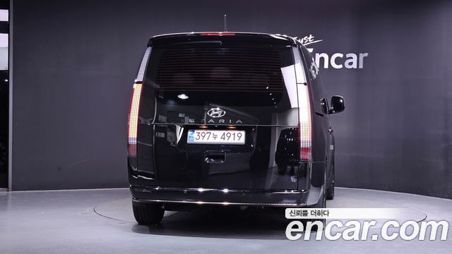 Hyundai Staria Lounge 7-Seater Inspiration - фото 3