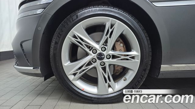 Genesis G90 RS4 Gasoline 3.5 Turbo e-S/C AWD - фото 3