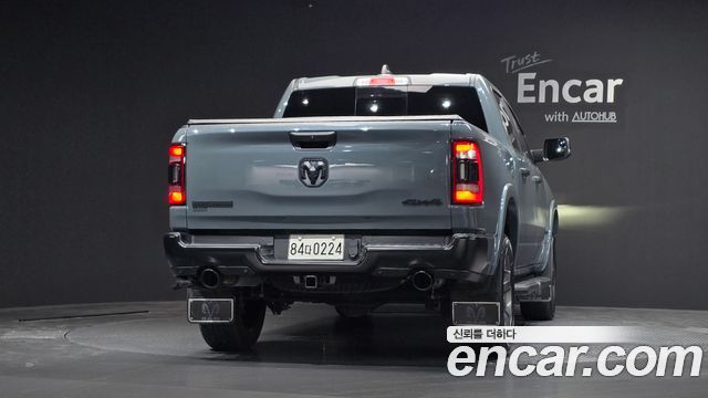 Dodge Ram Pick Up 5.7 - фото 3