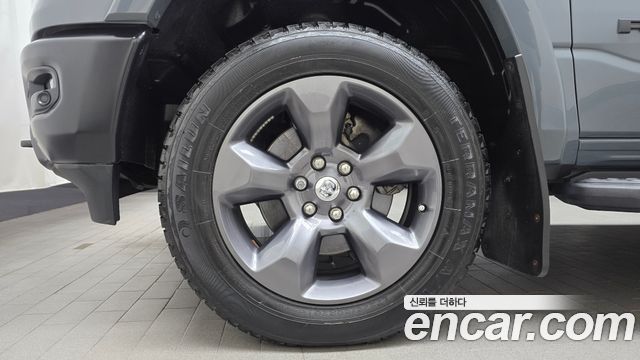 Dodge Ram Pick Up 5.7 - фото 4