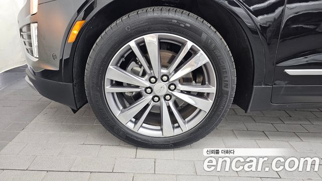 Cadillac XT5 3.6 Premium Luxury AWD - фото 4
