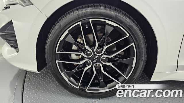 Kia K5 3-го поколения 1.6 Turbo Signature - фото 4