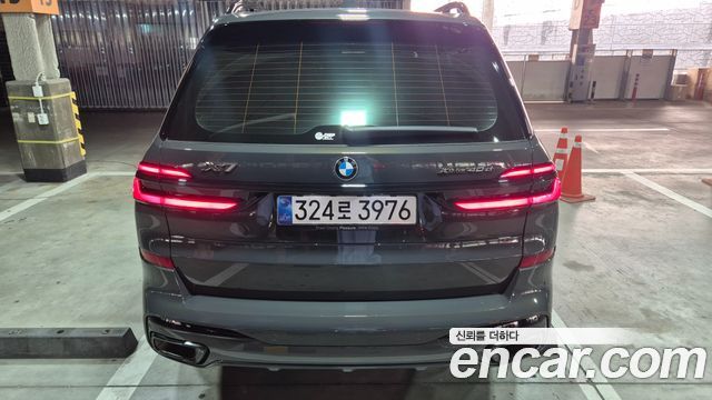 BMW X7 G07 xDrive 40d M Sport 7 STR - фото 3