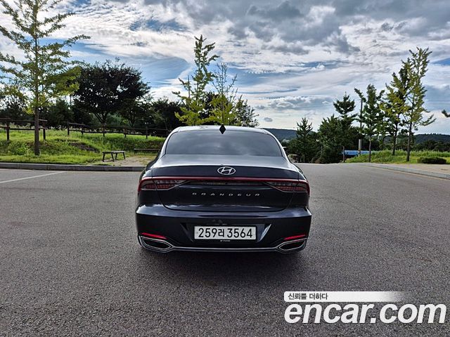 Hyundai Grandeur New IG, гибрид Exclusive - фото 3