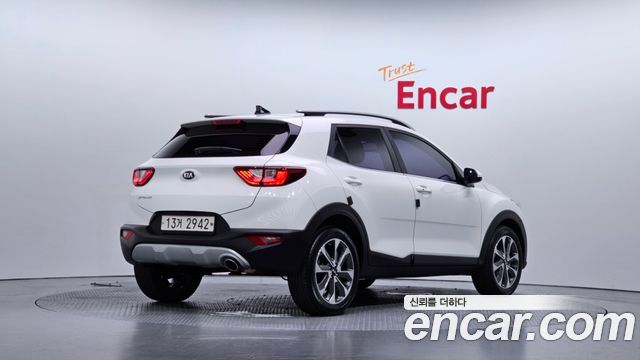 Kia Stonic 1.4 Prestige - фото 1