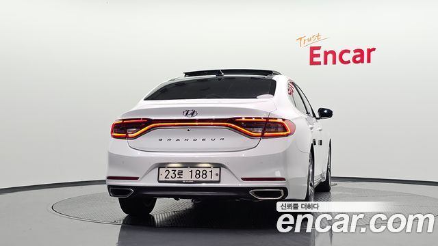 Hyundai Grandeur IG 3.0 LPi Exclusive (Rental Car) - фото 3