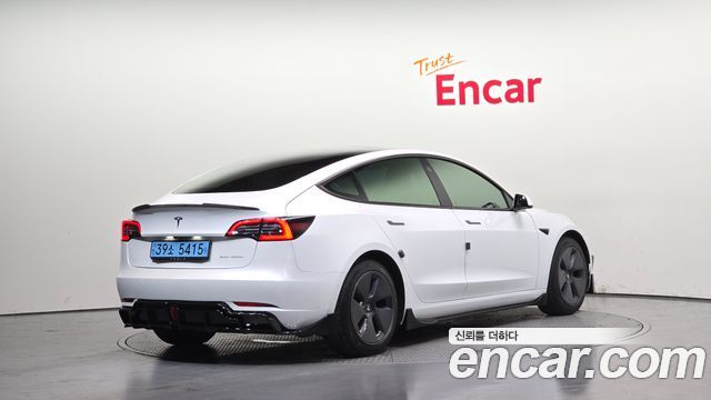 Tesla Model 3 Long Range AWD - фото 1