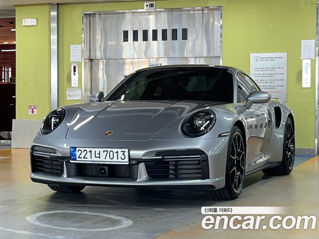 Porsche 911 Turbo S - фото 0