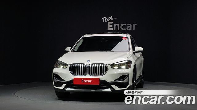 BMW X1 F48 xDrive 20i xLine - фото 2