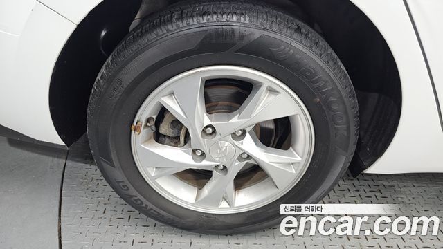 Hyundai Avante CN7 1.6 Modern - фото 4