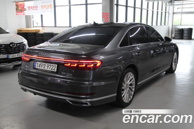 Audi A8 D5 55 TFSI Quattro LWB - фото 4