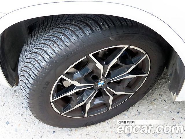 BMW X4 G02 xDrive20i M Sport - фото 4