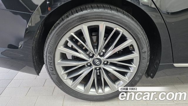Hyundai Grandeur IG 3.0 Exclusive Special - фото 4