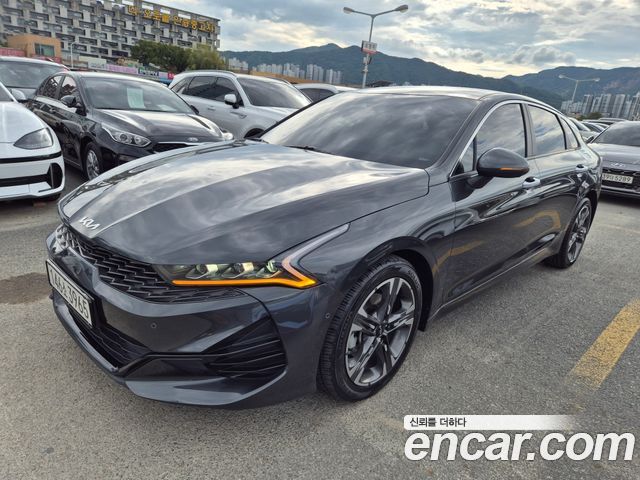 Kia K5 3-го поколения 1.6 Turbo Signature - фото 1
