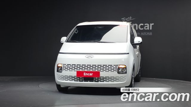 Hyundai Staria Cargo 3-Seater Modern - фото 1