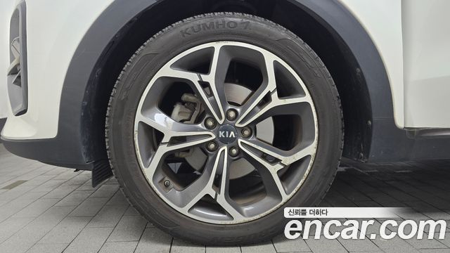 Kia Sportage The Bold Diesel 2.0 2WD Inteligent - фото 4