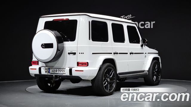 Mercedes-Benz G-Class AMG G63 - фото 1