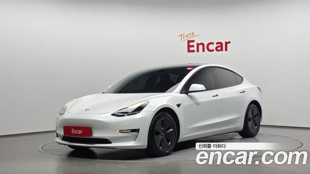 Tesla Model 3 Long Range AWD - фото 0