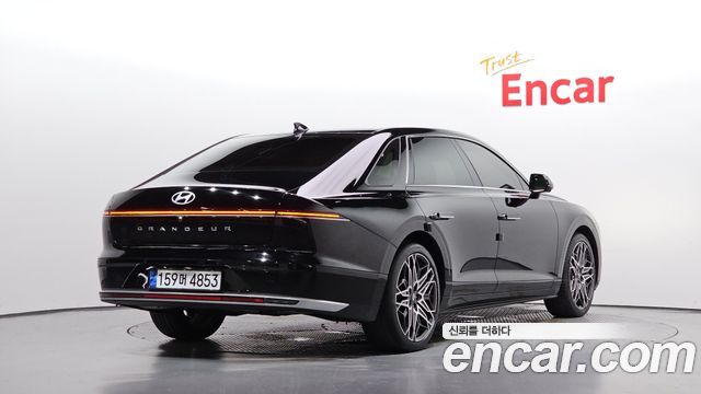 Hyundai Grandeur GN7, гибрид Exclusive - фото 1