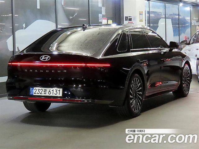 Hyundai Grandeur GN7, гибрид Calligraphy - фото 4