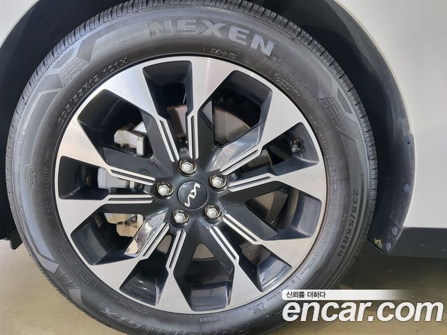 Kia Carnival 4-го поколения Gasoline 7-Seater Signature - фото 4