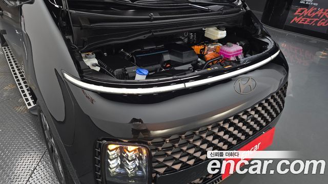 Hyundai Staria HEV 1.6 Lounge 9-Seater Inspiration - фото 4