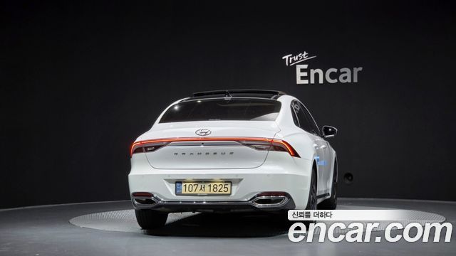 Hyundai Grandeur New IG, гибрид Le Blanc - фото 3