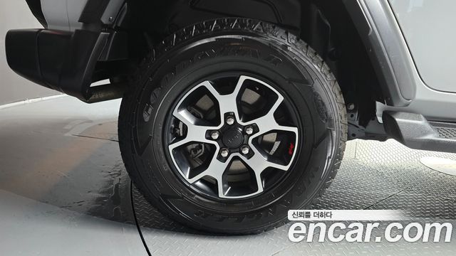 Jeep Wrangler JL 2.0 Rubicon 4Door - фото 4
