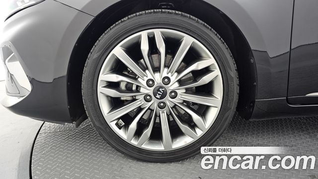 Kia K7 Premier 3.0 GDI Signature - фото 4