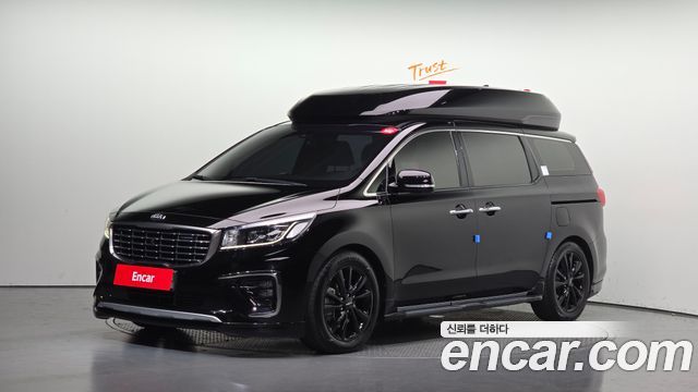 Kia Carnival New 9-Seater Hi-Limousine Noblesse Special - фото 0