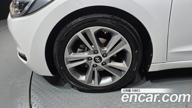 Hyundai Avante AD 1.6 GDI Value Plus - фото 4