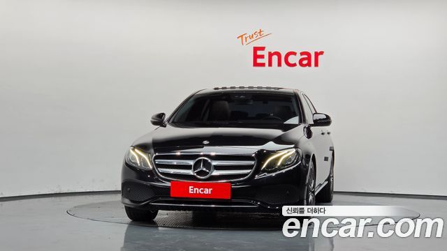 Mercedes-Benz E-Class W213 E300 Avantgarde - фото 2