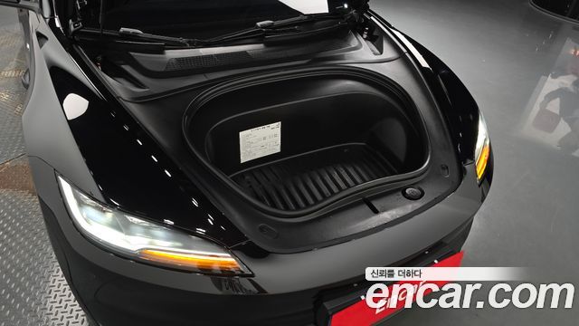 Tesla Model 3 RWD - фото 4