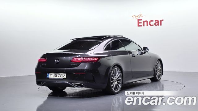 Mercedes-Benz E-Class W213 E450 4MATIC Coupe - фото 0