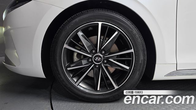 Hyundai Grandeur New IG 2.5 Exclusice - фото 4