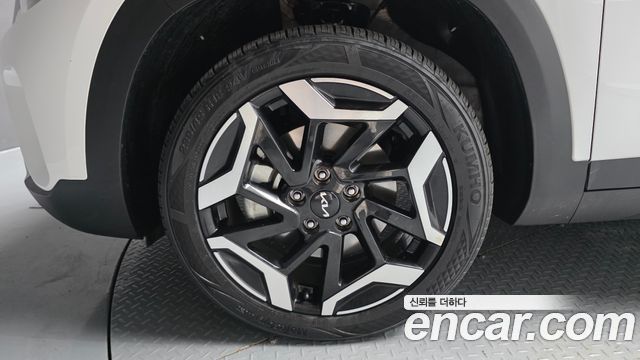 Kia Seltos New Gasoline 1.6 Turbo 2WD Prestige - фото 4
